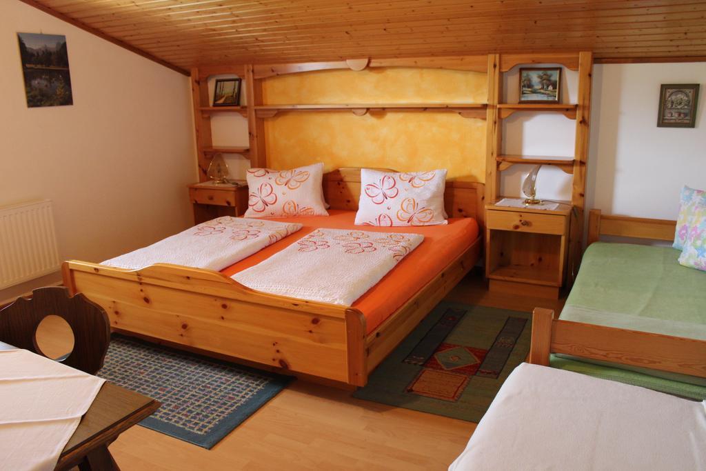Pension Windinger Schiefling am See Habitación foto